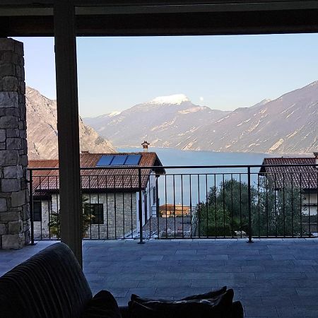 Villetta Sogno Sul Lago By Gardadomusmea Tremosine Екстериор снимка